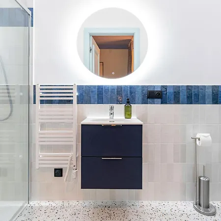 Apartment Dietla 11 - Art For 2 *