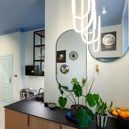 Moonlight Studio For 2 - Old Town *